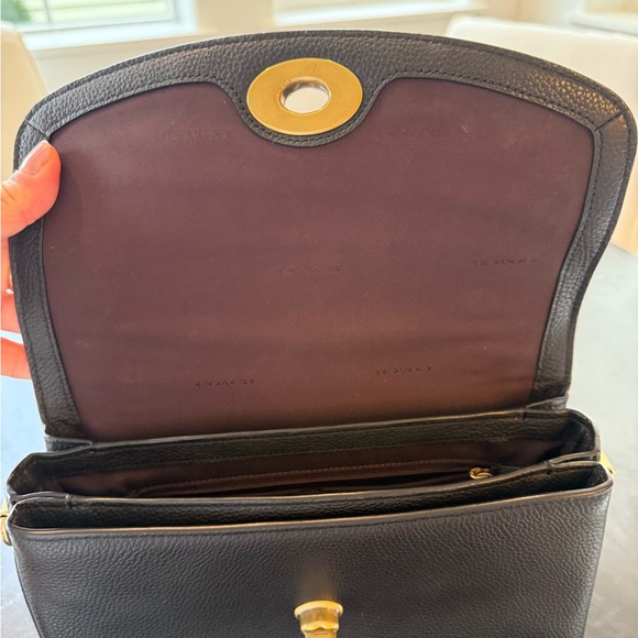 Coach Cassie Pebbled Black Leather *Excellent Condition/Priced to Sell - Picture 3 of 7